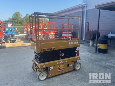 2019 Skyjack SJ3219 Electric Scissor Lift