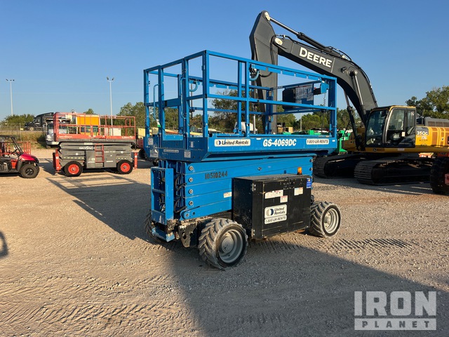 ELEVADOR TIJERA 2016 GENIE GS4069DC