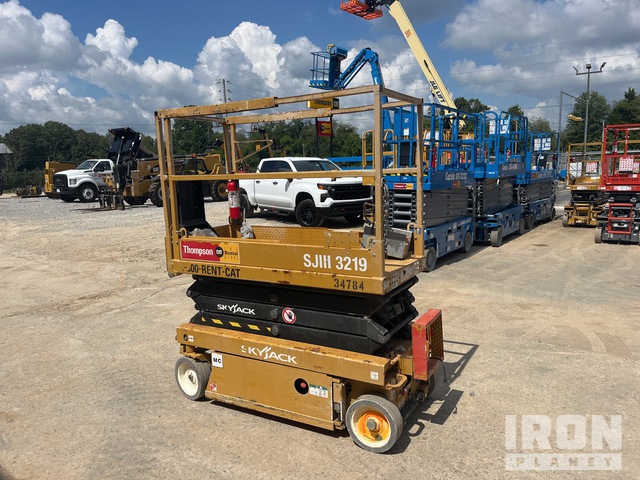 ELEVADOR TIJERA 2019 SKYJACK SJ3219