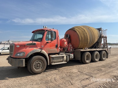 2012 Freightliner BCM2112 8x6 Mixer Truck