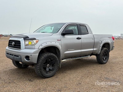 2008 Toyota Tundra SR5 4x4 Extended Cab Pickup