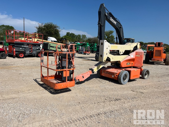 ELEVADOR ARTICULADO 2015 JLG E400AN