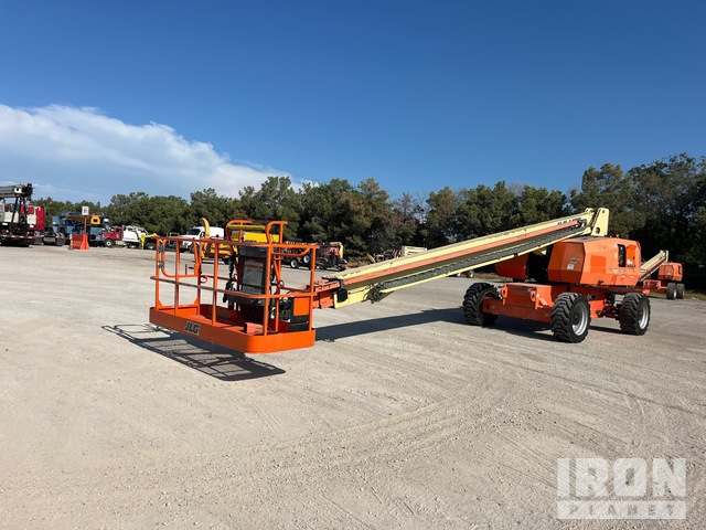 ELEVADOR TELESCóPICO 2015 JLG 4WD 800S