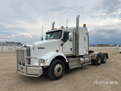 2009 Kenworth T800 تراكتور شاحنة كابينة النوم (ثنائية المحور)