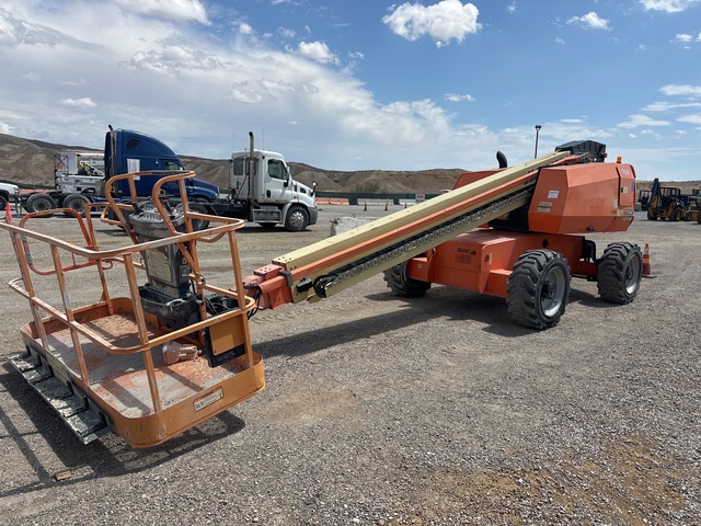 2014 JLG 600S