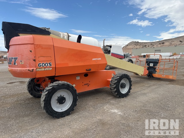 ELEVADOR TELESCóPICO 2014 JLG 4WD 600S