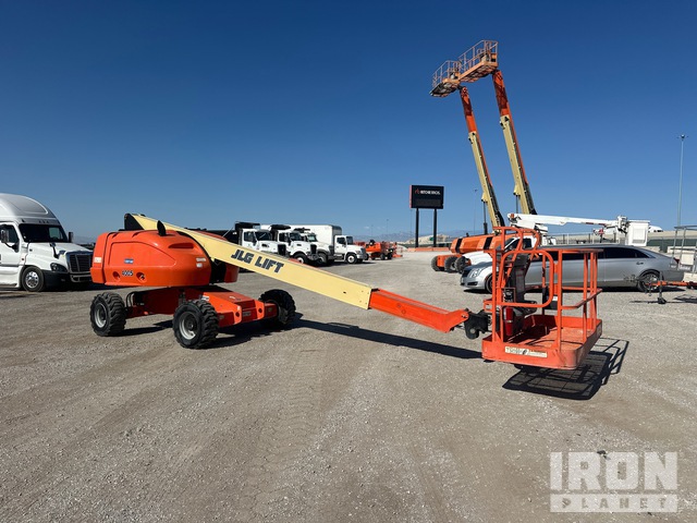 ELEVADOR TELESCóPICO 2014 JLG 4WD 400S