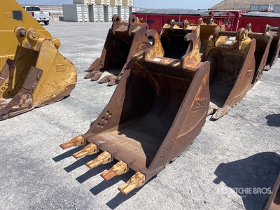 Brandt 42 In Excavator Bucket