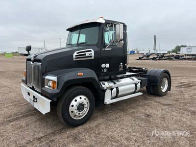 2015 Western Star 4700 4x2 S/A Day Cab Truck Tractor