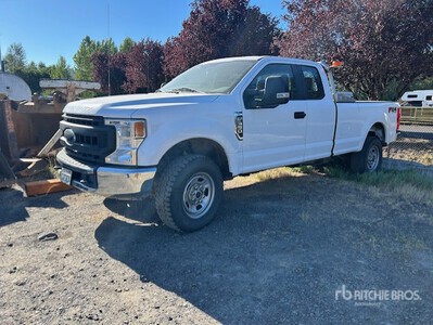 2020 Ford F-350 4x4 Extended Cab Pickup (Inoperable)