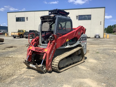 2021 Takeuchi TL12V2-CRH High Flow Oruga cargadora compacta