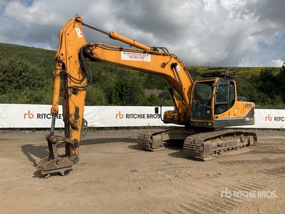 2013 Hyundai R210LC-9 Tracked Excavator