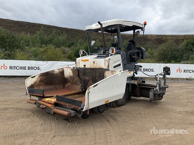 2020 Vogele S1303-3i Wheel Asphalt Paver