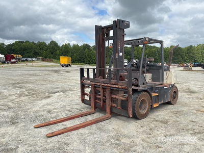 Crown CD70S-7 13650 lb Pneumatic Tire Forklift