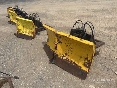 Trackless HV5 52 in Pala para nieve - Fits Sidewalk Plow