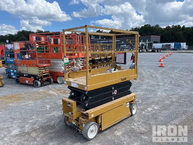 ELEVADOR TIJERA 2019 SKYJACK SJIII3219