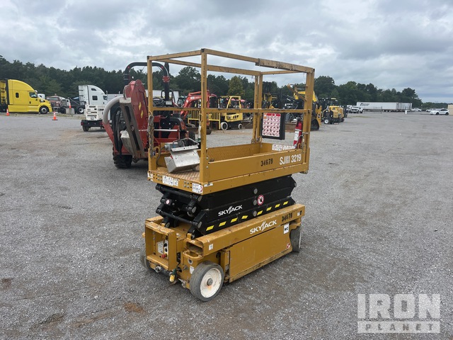 ELEVADOR TIJERA 2019 SKYJACK SJIII3219