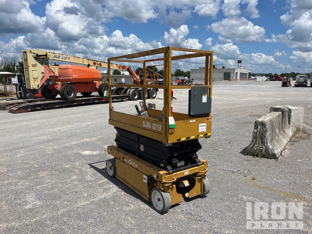 ELEVADOR TIJERA 2019 SKYJACK SJIII3219