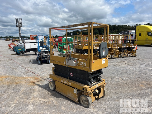 ELEVADOR TIJERA 2019 SKYJACK SJIII3219