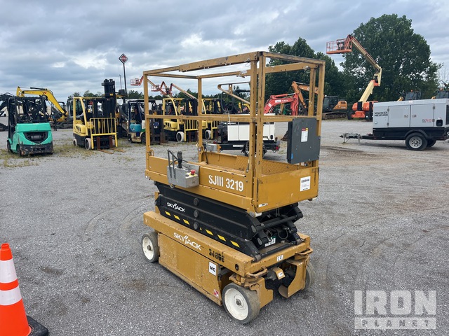 ELEVADOR TIJERA 2019 SKYJACK SJIII3219