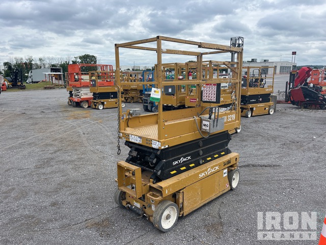 ELEVADOR TIJERA 2019 SKYJACK SJIII3219
