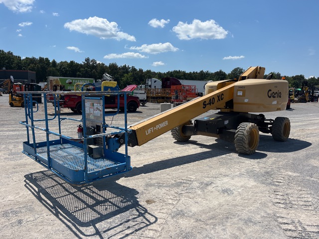 2019 Genie S-40XC
