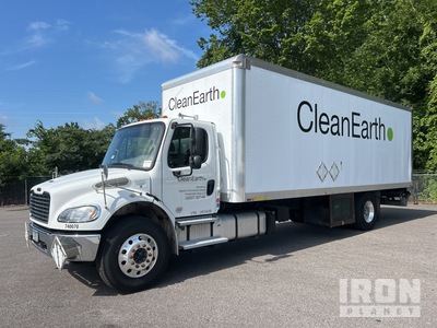 2018 Freightliner M2 106 4x2 Furgoneta caja cerrada