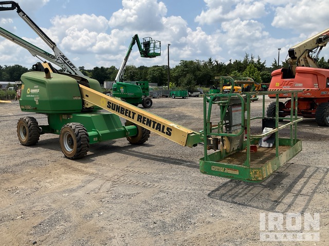 ELEVADOR TELESCóPICO 2015 JLG 4WD 400S