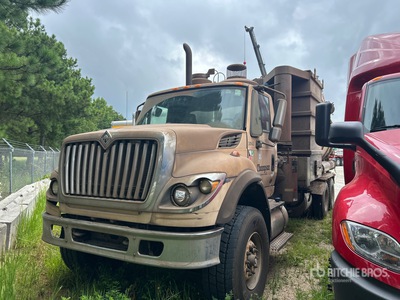 2008 Guzzler 10176 on 2008 International WorkStar 7600 6x4 Vacuum Tanker Truck (Inoperable)