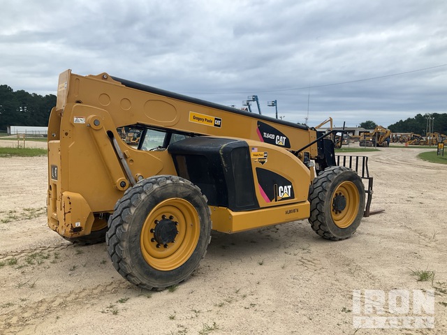 MANIPULADOR 2018 CATERPILLAR