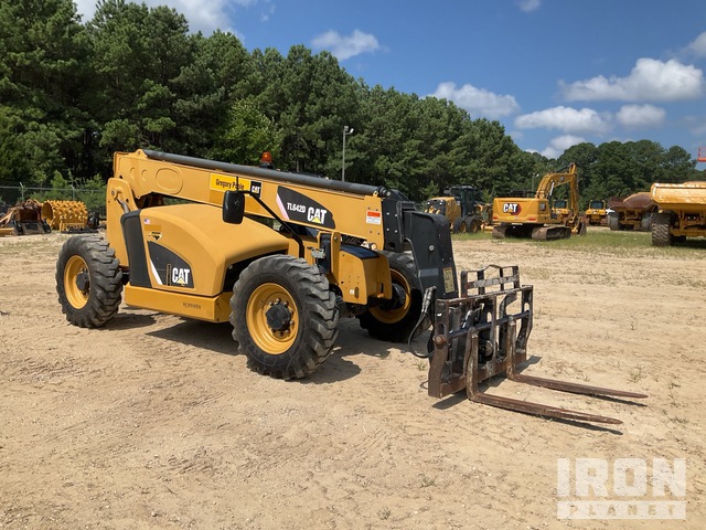MANIPULADOR 2018 CATERPILLAR