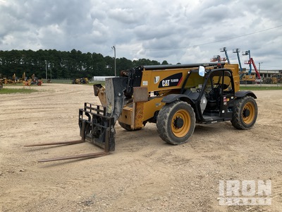 2020 Cat TL1055D Teleskoplader