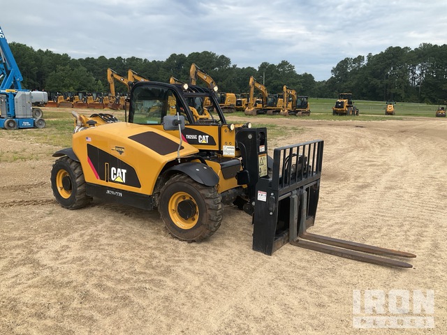 MANIPULADOR 2019 CATERPILLAR
