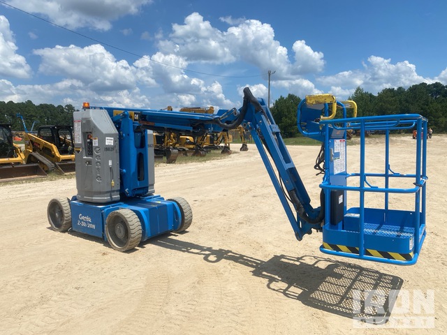 ELEVADOR ARTICULADO 2017 GENIE Z3020N