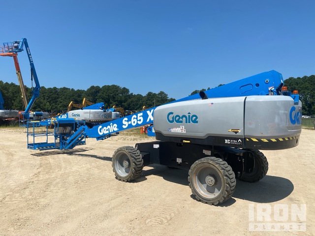 ELEVADOR TELESCóPICO 2022 GENIE 4WD S65XC