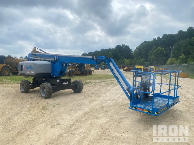 ELEVADOR ARTICULADO 2023 GENIE 4WD S60J