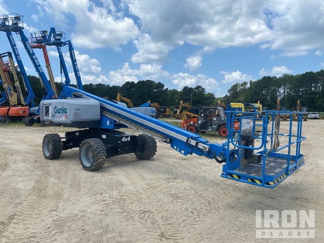 ELEVADOR TELESCóPICO 2019 GENIE 4WD S60XC