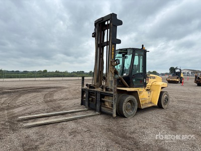 Hyster H210HD 17950 lb Pneumatic Tire Forklift