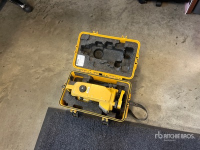 Topcon DT-20B Digital Theodolite