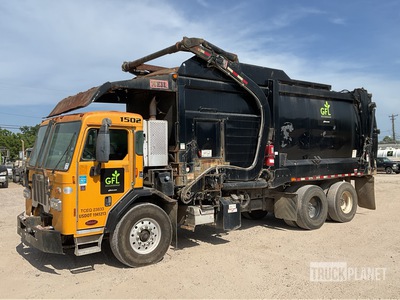 2015 Peterbilt 320 6x4 Front Loader Waste Collection Truck