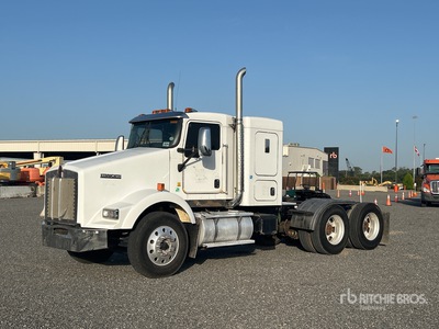 2015 Kenworth T800 6x4 T/A Sleeper Truck Tractor