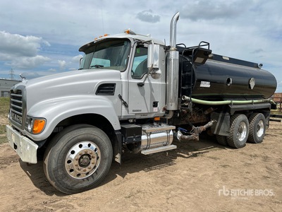 2006 Mack CV713 14320 L 6x4 Water Truck