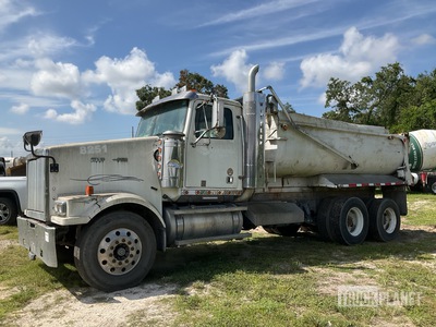 2003 Western Star 4900FA 6x4 T/A Dump Truck