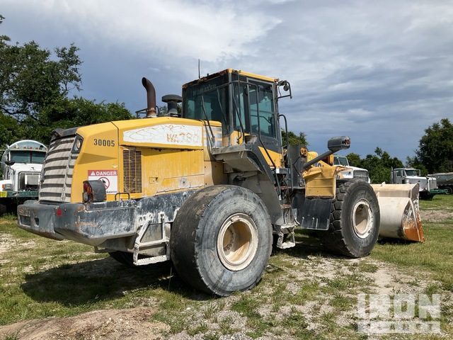 CARGADOR FRONTAL 2013 KOMATSU WA3807
