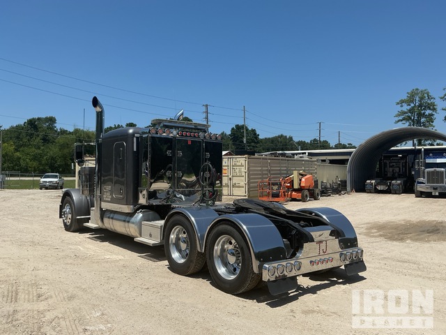 CAMIóN CAMAROTE 2017 PETERBILT