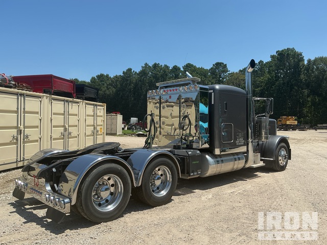 CAMIóN CAMAROTE 2017 PETERBILT
