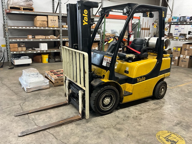 Yale GLP050VXNVSE084 3200 lb Cushion Tire Forklift