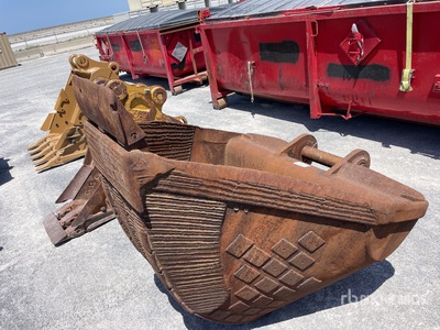 25 in V-Ditching Excavator Bucket