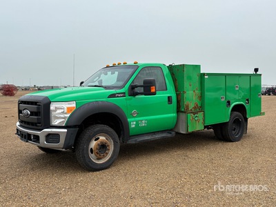 2016 Ford F-450 XL 4x4 Utility Truck