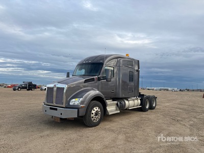 2019 Kenworth T880 6x4 3- Achs Sattelzugmaschine mit Schlafkabine
